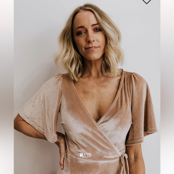 Baltic Born “Meghan” Velvet Maxi Dress Shell - Picture 4 of 9